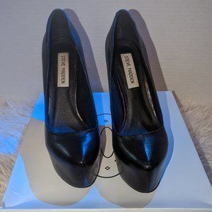 Steve Madden DESIRES Black Leather Platforms